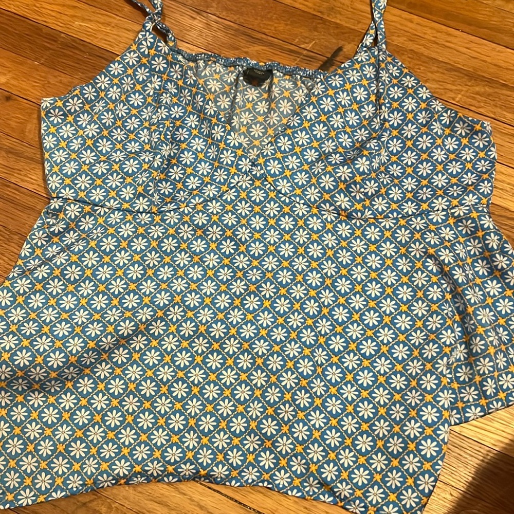Brand:Wild Fable-Size:L-Color:Blue with flowers